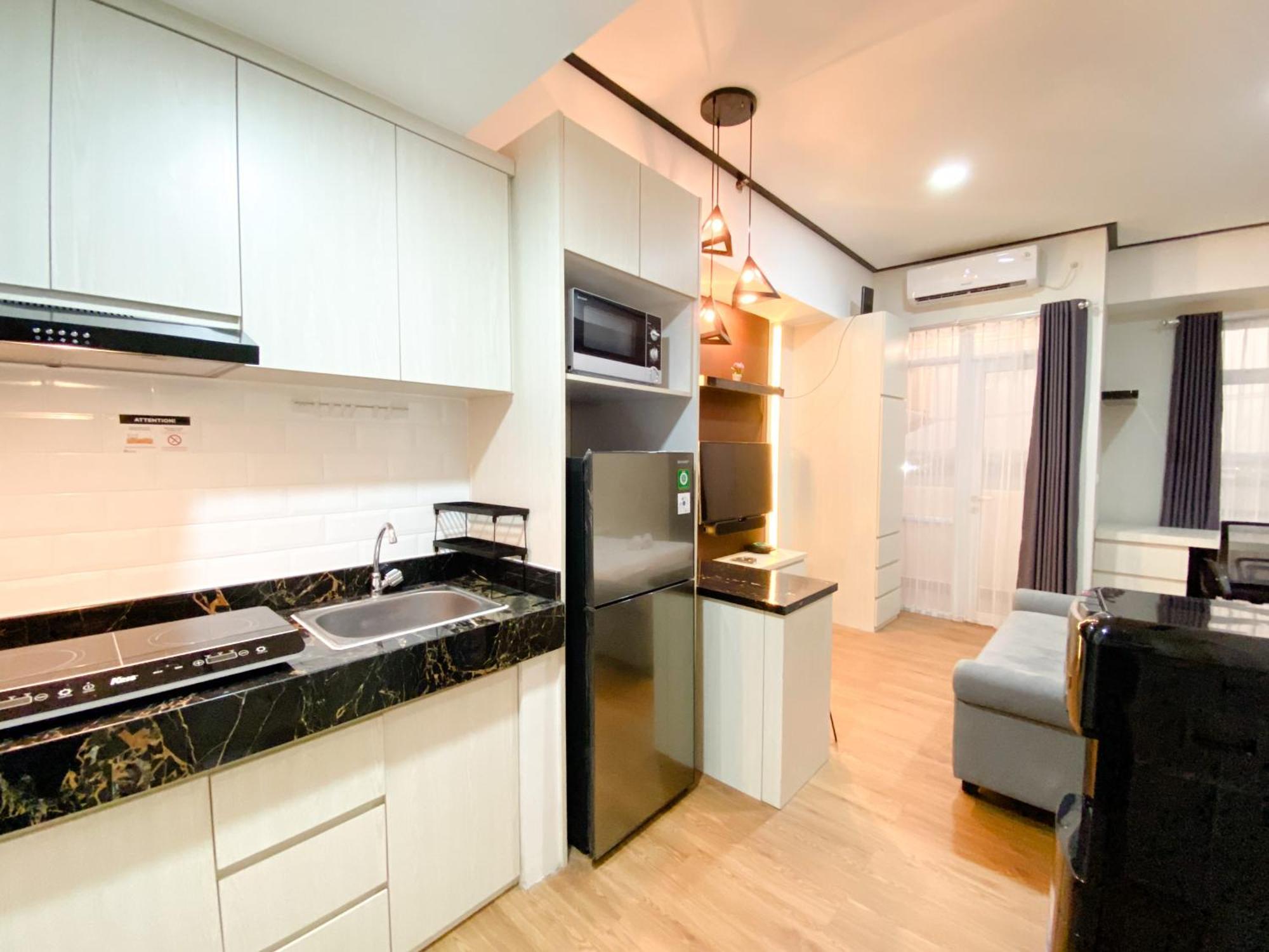 Cozy And Homey Studio At Vasanta Innopark Apartment By Travelio Cikarang Eksteriør bilde